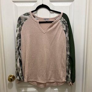 White Birch Cream and Green Colorblock long sleeve